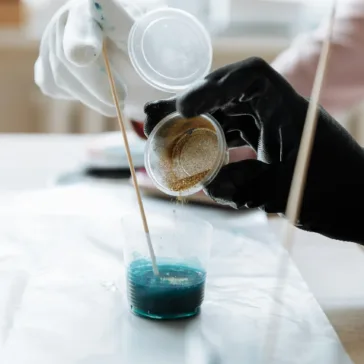 préparation du mélange résine